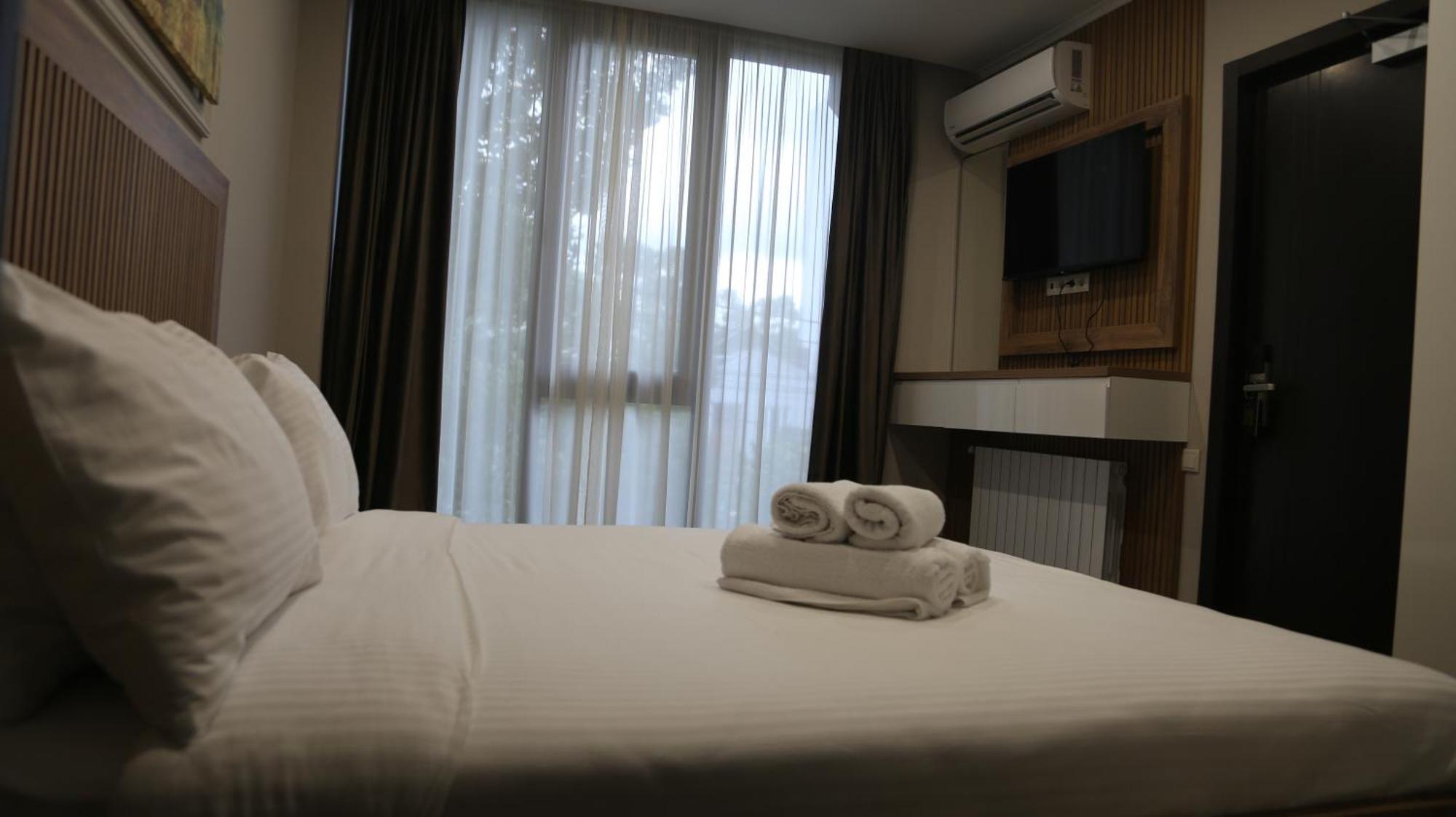 Golden Sun Kobuleti Hotel Exterior photo