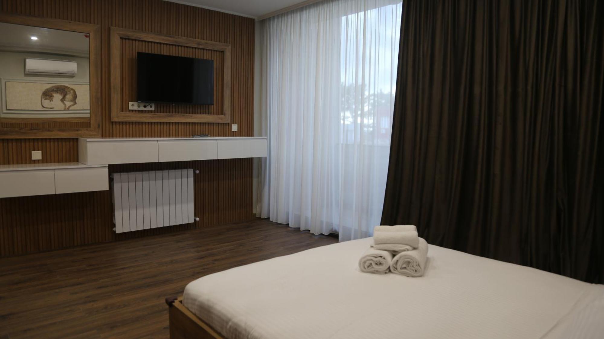 Golden Sun Kobuleti Hotel Exterior photo